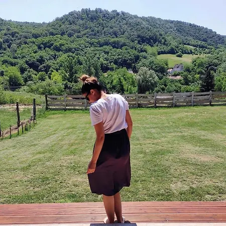 Kata Vendeghaz Prázdninový dům *