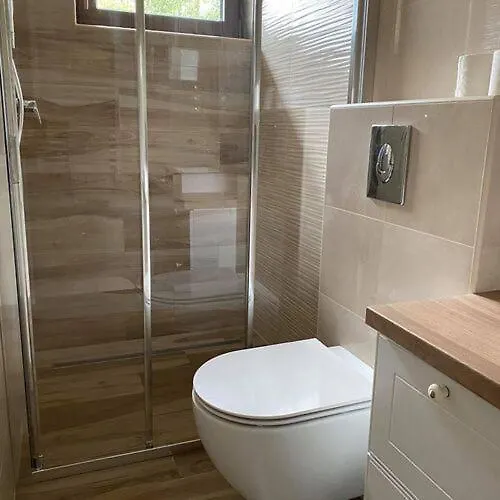 Kata Vendeghaz * Kapolcs